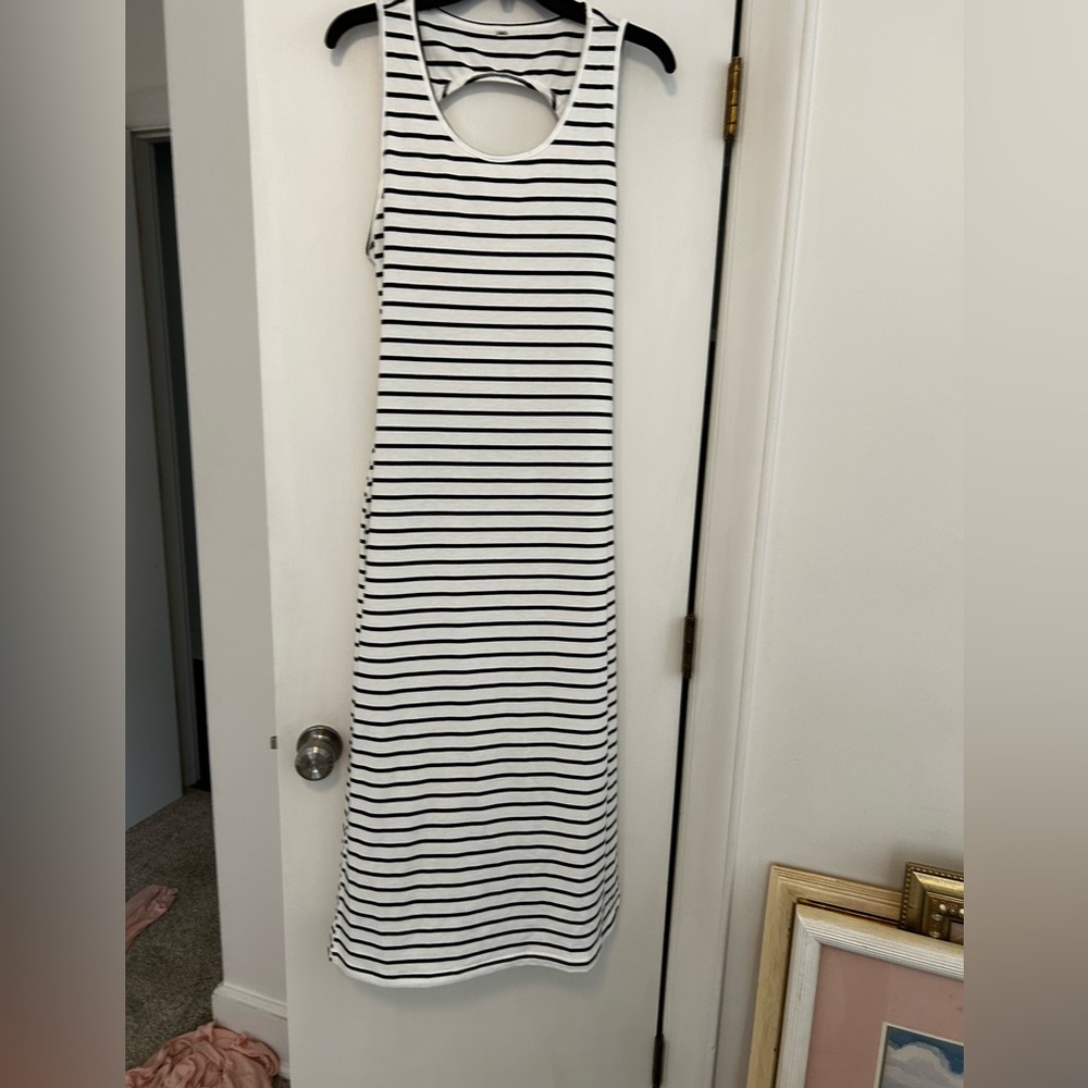 Striped Black and White Sleeveless Dress